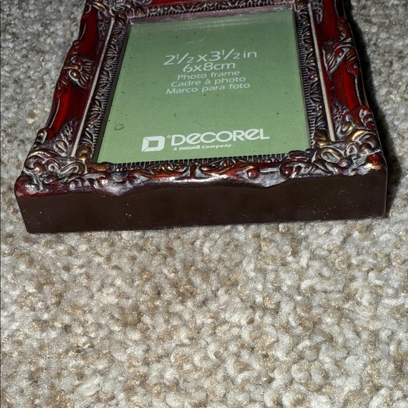 Decorel Vintage 1997 Wooden Ornate Red and Gold Photo Frame - Picture 4 of 7